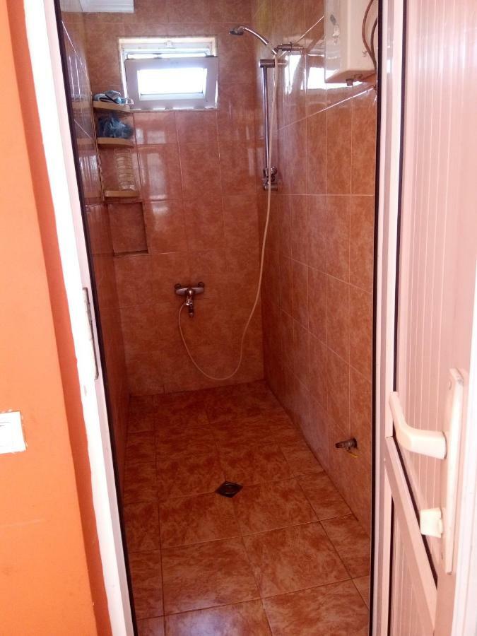 Julia Guest House Kobuleti Extérieur photo